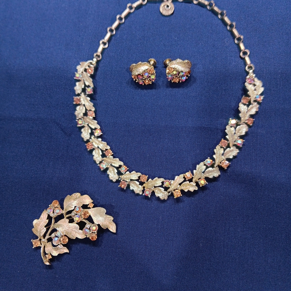 Vintage Lisner Aurora Borealis Jewelry Set